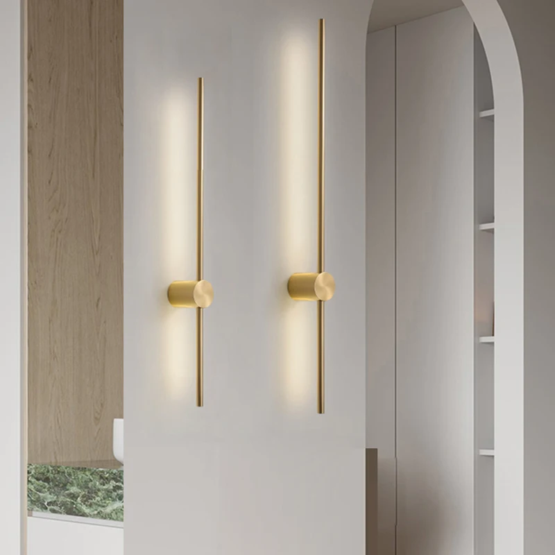 Home Bathroom Design Simple - Lampes murales longues au design nordique