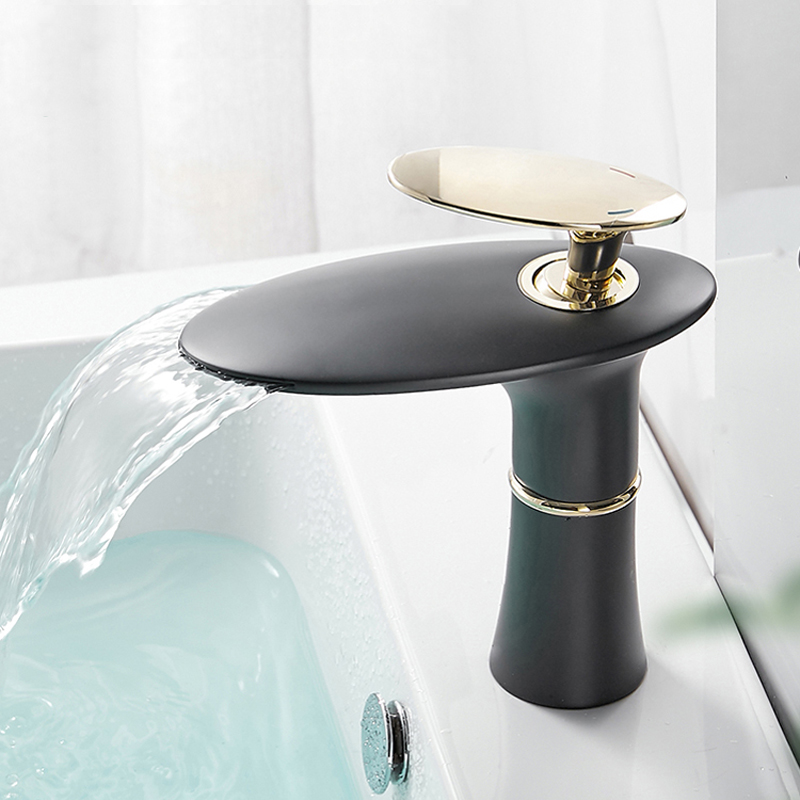 Home Hardware Bathroom Faucets - Bassin de centre commercial chaud et